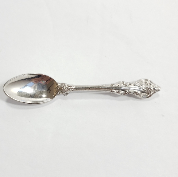 Towle Jewelry - TOWLE silver brooch